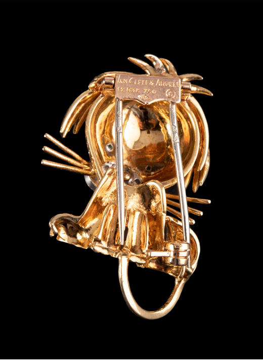 独角鹿西洋古董法国珠宝世家18K金镶祖母绿钻石珐琅小狮子胸针 商品图4