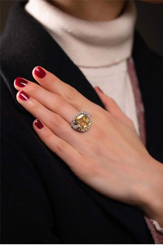 独角鹿西洋古董1960年代铂金镶嵌斯里兰卡无烧黄色蓝宝石钻石戒指 商品图2