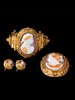 独角鹿西洋古董首饰套装18k黄金镶玛瑙Cameo浮雕圆章手镯胸针耳饰 商品缩略图4
