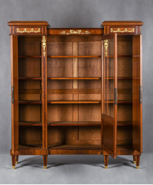 独角鹿西洋古董家具路易十六风格铜鎏金细木镶嵌双开玻璃展示边柜 商品图2