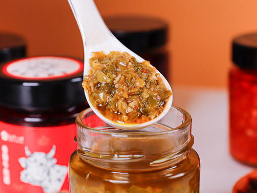 【青椒酱】脆皮青椒酱 拌饭拌面 万能佐餐 商品图1