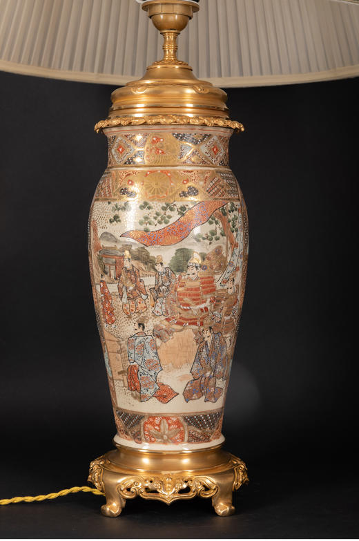 独角鹿西洋古董铜鎏金嵌东方人物萨摩烧瓷瓶手工缎面百褶灯罩台灯 商品图3