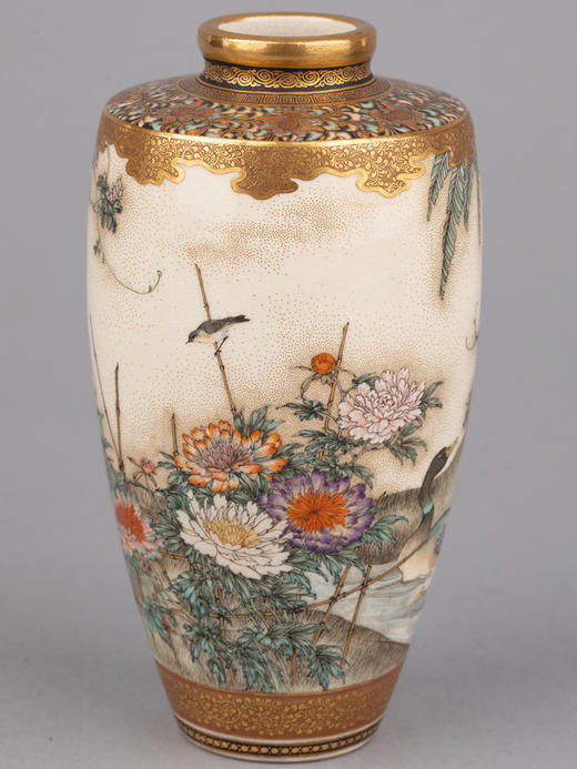 独角鹿西洋古董日本明治时期寶山签名吉祥花鸟萨摩烧陶瓷花瓶一对 商品图3