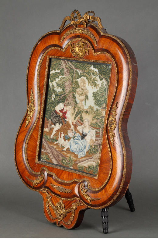 独角鹿西洋古董家居摆件欧洲玫瑰木画框田园爱恋主题刺绣画一对 商品图3