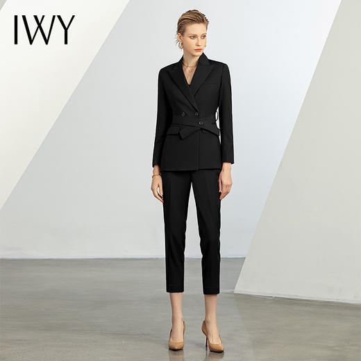 IWY/黑色新款高端御姐风黑色西装外套高冷套装西服女上衣两件套C12318+P12318 商品图3