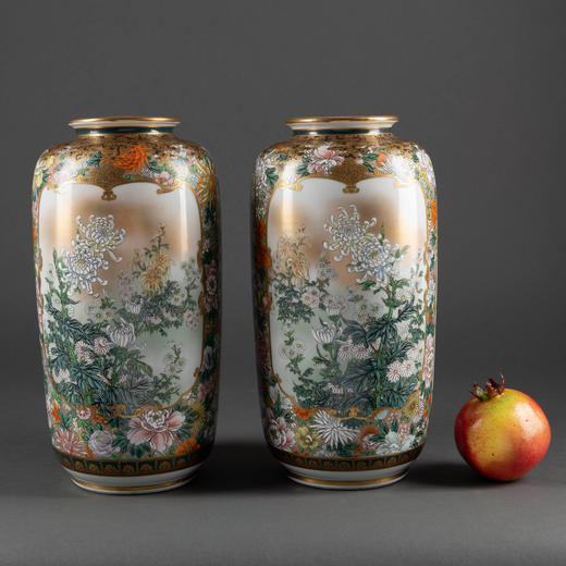 独角鹿西洋古董日本明治时期菊花主题九谷烧瓷瓶陶瓷摆件一对 商品图1