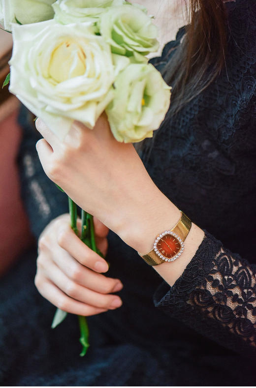 独角鹿西洋古董瑞士二手手表烤漆红盘18k金镶钻石女士腕表带原盒 商品图2