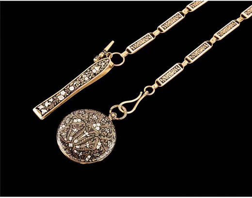 独角鹿西洋古董1825年代法国珐琅花枝卷草装饰18K金怀表及表链 商品图4