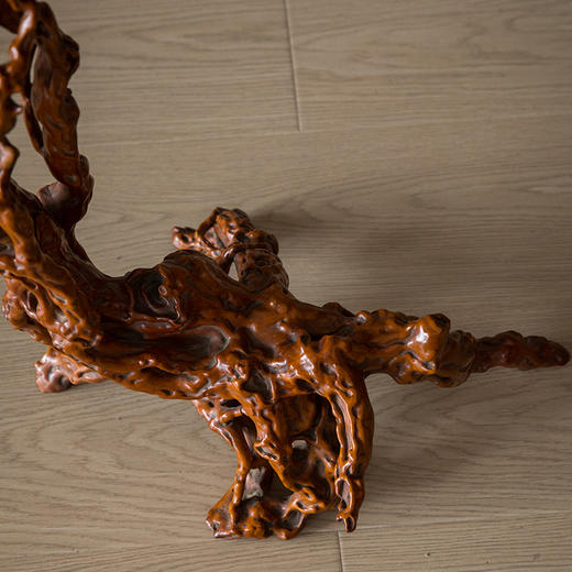 清 黄杨木透雕根形架 商品图3