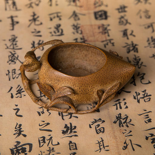 清 竹雕桃形水盂 商品图1