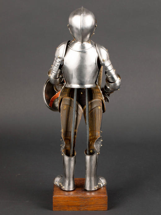 独角鹿西洋古董家居摆件1910年代英国出品精细模型盔甲带橡木底座 商品图4