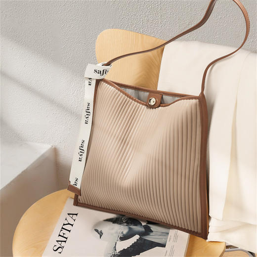 Safiya/索菲娅包包2022新款手提包大容量托特包女式单肩包女包SF9151040Y 商品图0