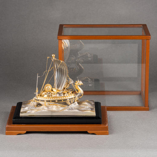 独角鹿西洋古董日本昭和时期银制凤首宝船摆件 商品图1