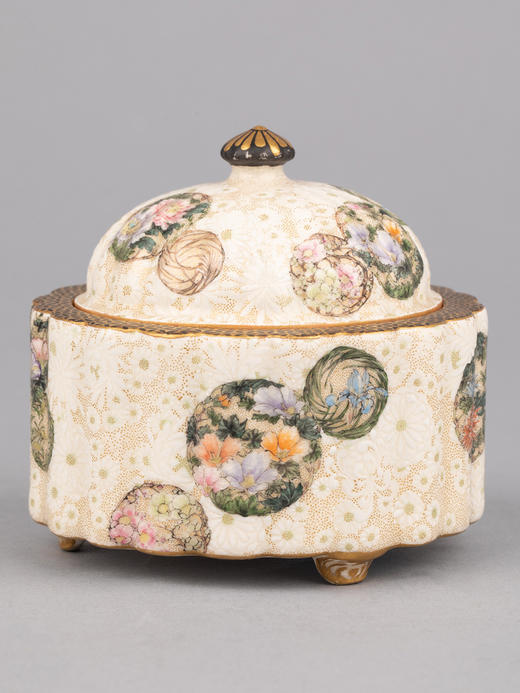 独角鹿西洋古董日本明治时期锦光山签名祥瑞花卉萨摩烧珍宝盒 商品图0