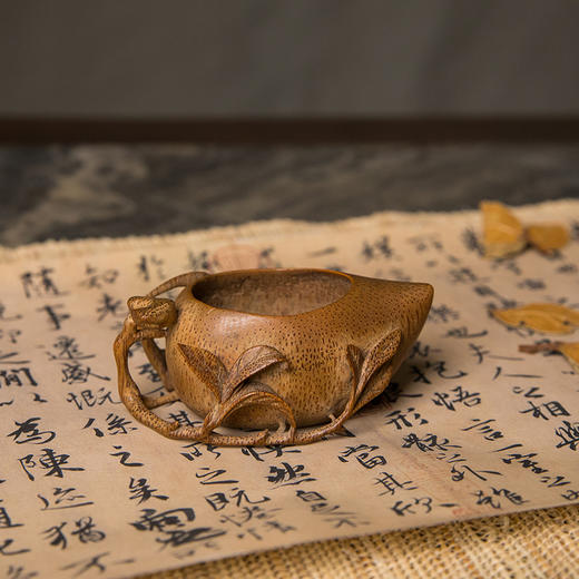 清 竹雕桃形水盂 商品图0