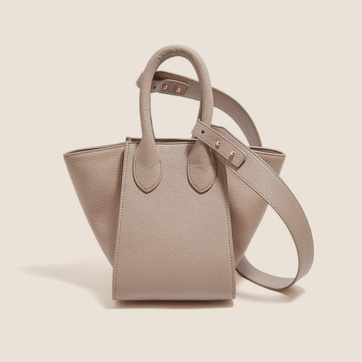 Safiya/索菲娅头层牛皮2022新款水桶包单肩包包女斜挎包手提女包SF9135011Y 商品图0