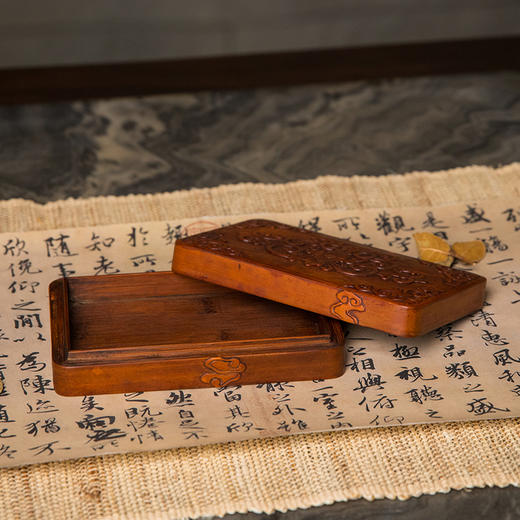 清 竹簧花卉纹盖盒 商品图1