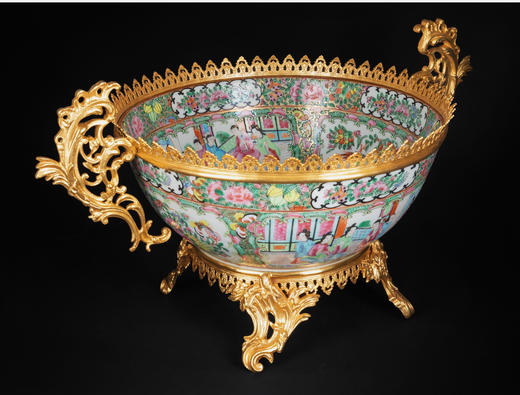 独角鹿西洋古董铜鎏金双耳底座嵌传统园邸人物中国广彩瓷潘趣酒碗 商品图2