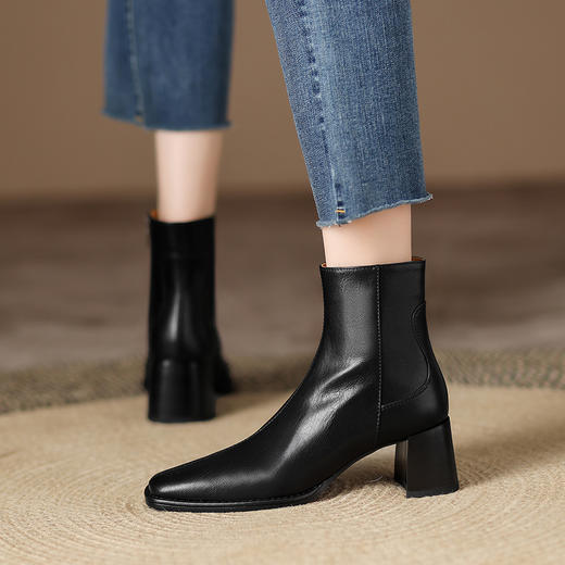 OLD  M68-03 aa方头粗跟侧拉链靴及踝靴 商品图1