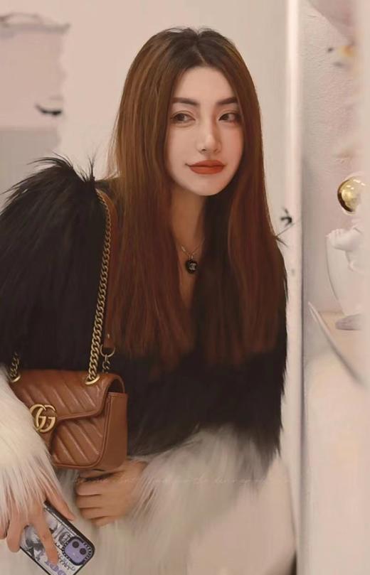 环保皮草黑白渐变外套 商品图1