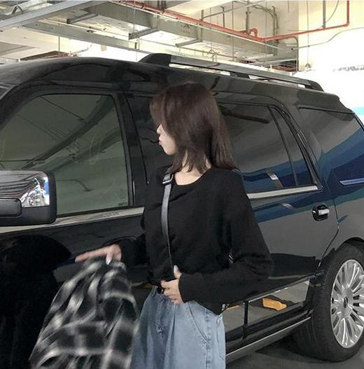 <曾小咸推荐>巨折清仓秒杀，稀有现货24小时发【仅限今日】绑结卫衣 商品图1