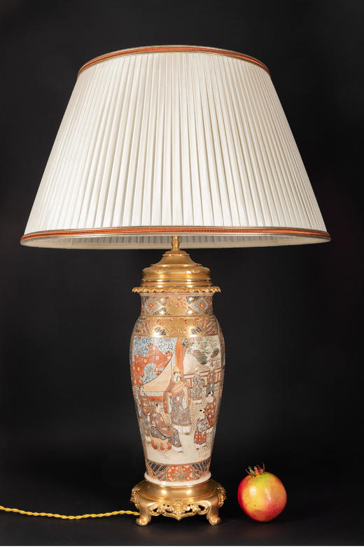 独角鹿西洋古董铜鎏金嵌东方人物萨摩烧瓷瓶手工缎面百褶灯罩台灯 商品图1