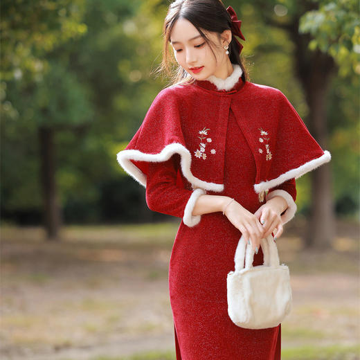刺绣中长款民国风旗袍披肩两件套加毛加厚改良旗袍HX-311 商品图0