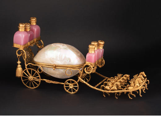 独角鹿西洋古董马车造型合金镶嵌母贝粉色欧泊水晶香水瓶套装 商品图1