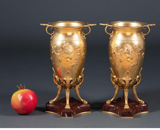 独角鹿西洋古董法国工坊签名大理石底座蜻蜓藤蔓铜鎏金花瓶一对 商品图1