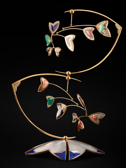 独角鹿西洋古董黄金镶嵌钻石绿玉髓母贝碧玉装饰珠宝摆件带原盒 商品图3