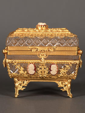 独角鹿西洋古董路易十六风铜鎏金卡梅奥Cameo浮雕水晶珍宝首饰盒