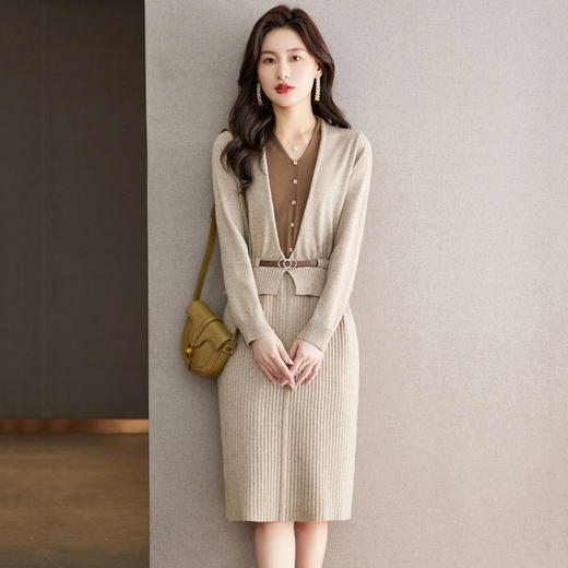 韩版温柔风，假两件套包臀针织连衣裙CC-22-3678 商品图7