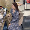 雪纺碎花v领长袖连衣裙女2021新款收腰显瘦气质喇叭袖中长款裙子 商品缩略图0