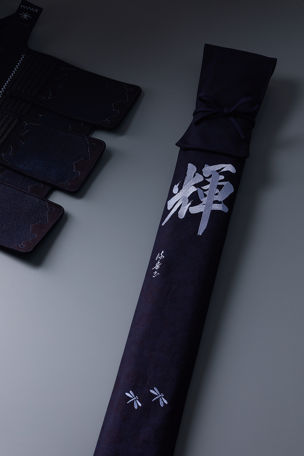 【寶船】「樹齋」刺繡竹刀袋 本体 紺生地
