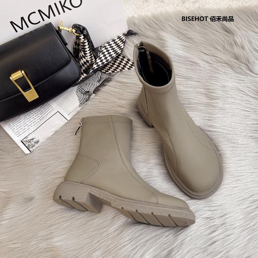 新品薄绒圆头特材时尚百搭矮靴909B25542 商品图1