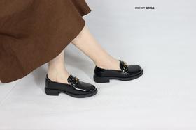 新品漆皮平底舒适乐福鞋963B23642