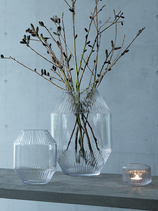 LSA Rotunda 纯手工玻璃花瓶 创意百褶家用玻璃花瓶透明 轻奢装饰花器摆件 商品图2
