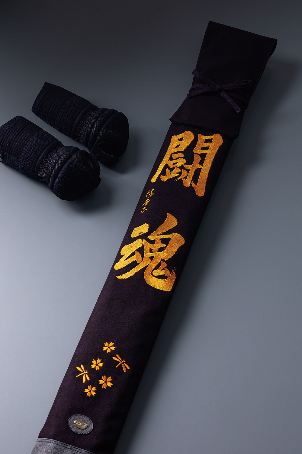 【寶船】「樹齋」刺繡竹刀袋 本体 藍色生地