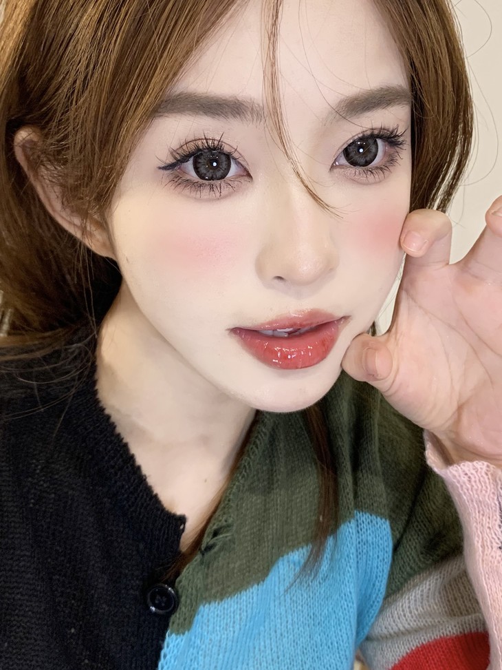 Hanawink年抛隐形眼镜 黑桃爱丽丝14.5mm 1副/2片-VVCON美瞳网35