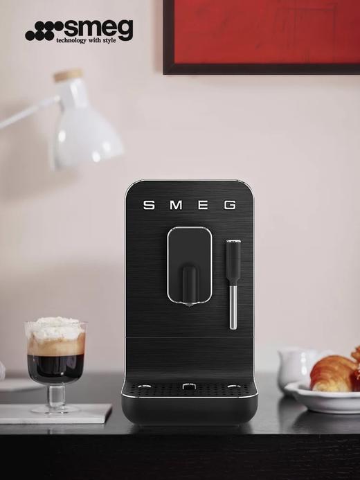 意大利 SMEG 曜石黑限量版 全自动咖啡机 商品图0