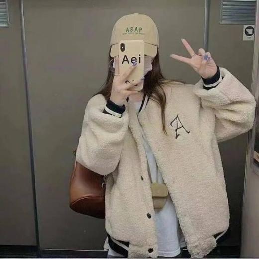 【简易时尚百搭加厚羊羔毛外套】棒球服女ins潮2022年新款秋冬季韩版宽松加绒加厚羊羔毛外套 商品图0