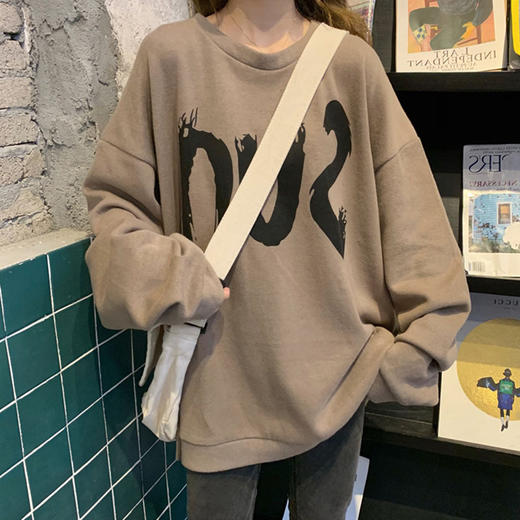 【百搭时尚韩版新款宽松薄款卫衣！】跨境宽松大码时尚休闲女装韩版春秋季300斤胖妹妹薄款圆领卫衣潮 商品图2