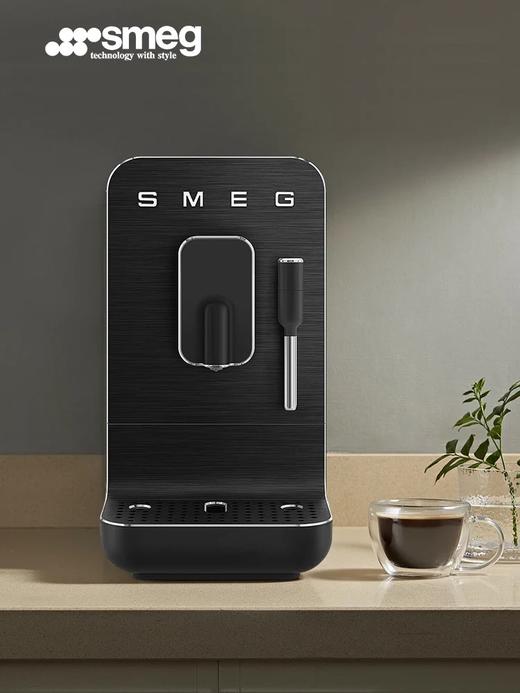 意大利 SMEG 曜石黑限量版 全自动咖啡机 商品图2