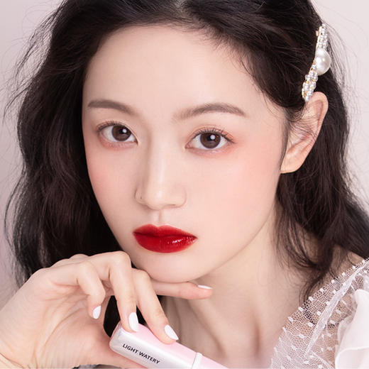 【品牌直发】稚优泉琉光之境新水光唇釉仙女棒显白学生不易沾杯 商品图2