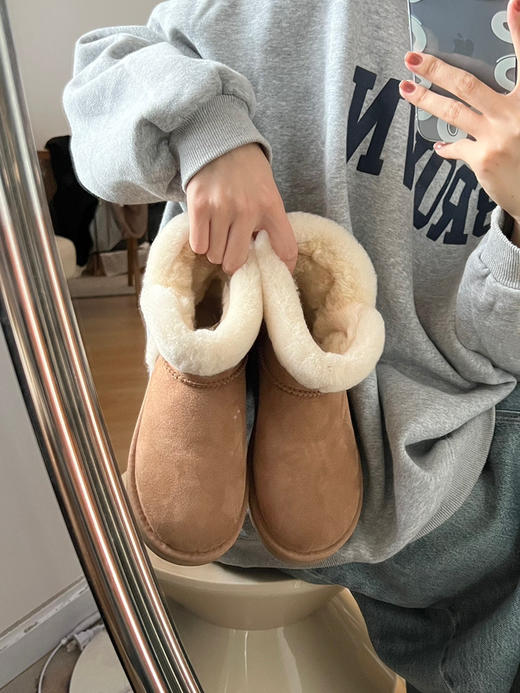 UGG.2022羊驼毛边小可爱雪地靴-栗色 商品图4