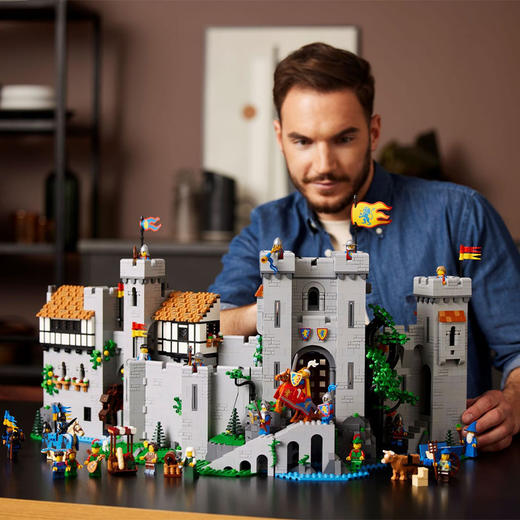 乐高LEGO LEGO 雄狮骑士的城堡LEGC10305 商品图2