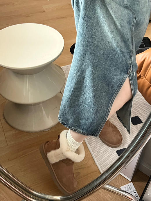 UGG.2022羊驼毛边小可爱雪地靴-栗色 商品图3