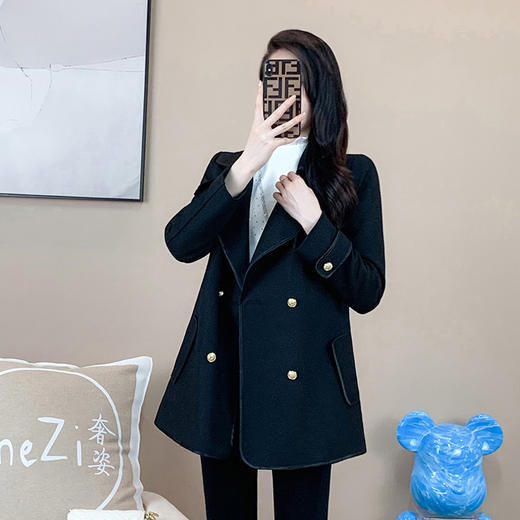 奢姿2024年冬装新款大码女装双排扣时尚西装胖妹妹翻驳领气质外套9924325095 商品图1