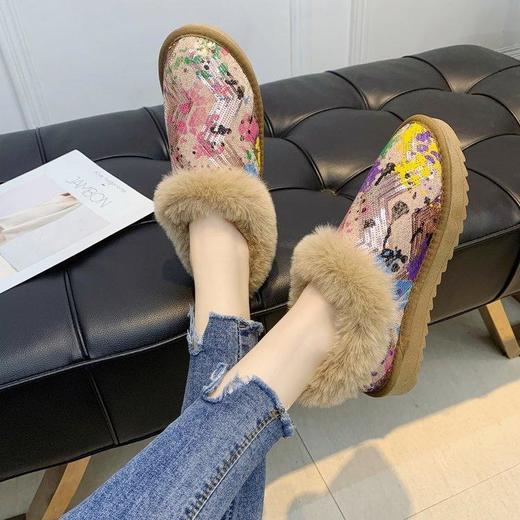 雪地靴女2022年新款时尚亮片网红一脚蹬短筒靴百搭冬加绒加厚棉鞋 商品图3