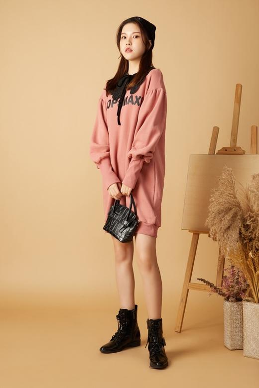 Stay2Weeks 彼得潘领字母卫衣连衣裙 10622 商品图0